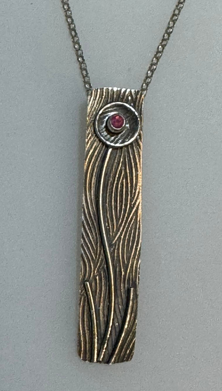 Flower Pendant with Pink Sapphire