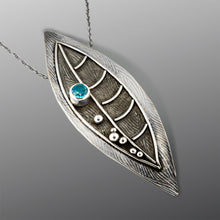 Load image into Gallery viewer, Leaf with Dew Blue Topaz

